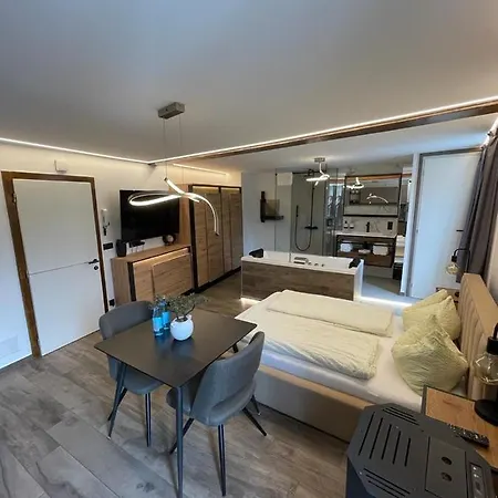 Flow Apartments Trogmann Living - Open Space-3