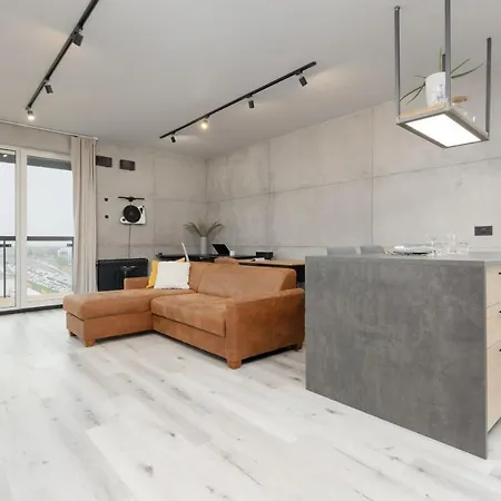 Industrial Pet-Friendly Apartment With Movie Projector By Noclegi Renters-2