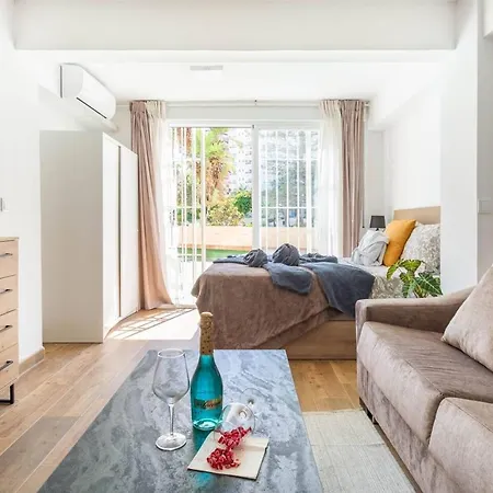 Serenity Chic Apartment City Center With Free Wifi By Namaste Elite-3
