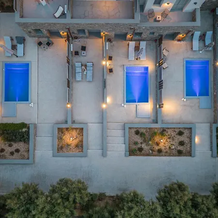 Paros Comfy Suites-2