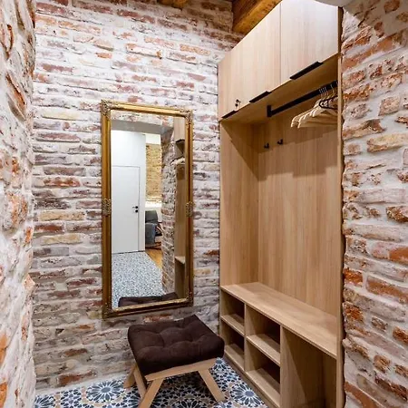 Onlviv Apartments Rynok Square 18 Four-3