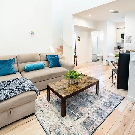 New York Loft- Style 3 Levels 2 Bath By Hollywood-3