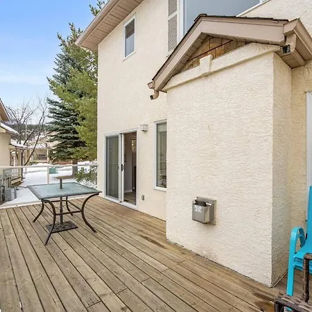 R&R Relaxation Ridge, Private Hot Tub, Spacious-3