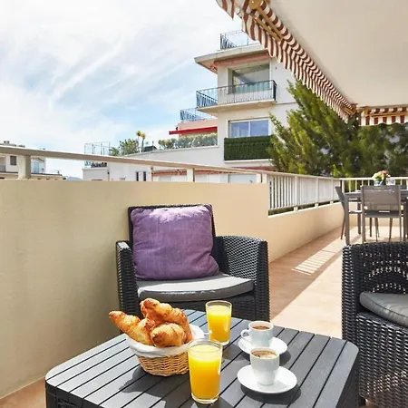 Cannes Centre-Palais-200M Des Plages-2