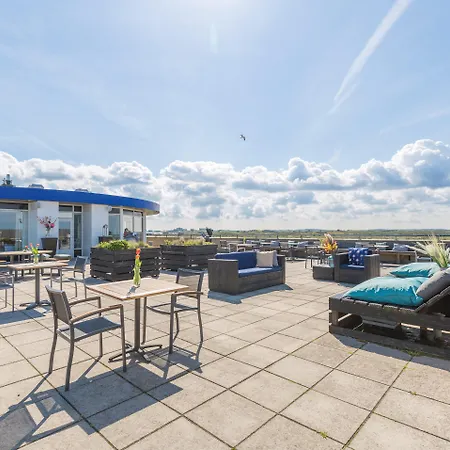 Leonardo Hotel Ijmuiden Seaport Beach-3