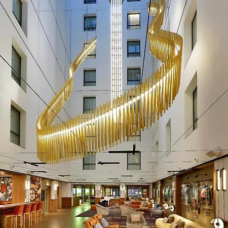 Hard Rock Hotel Madrid-2