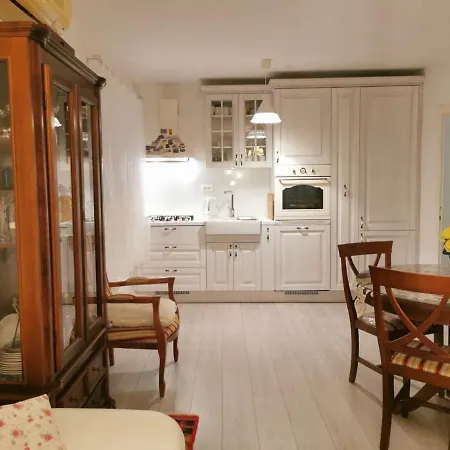 Sky Delux Apartment With Parking-3