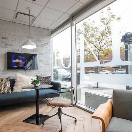 South Loop 2Br W Gym Roof Nr Grant Park Chi-770-2