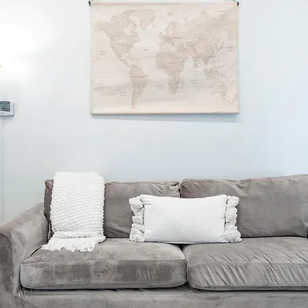 Classic 1 Bedroom Apt In Midtown, Atl-3