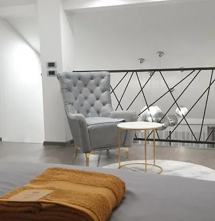 Central Maisonette-3