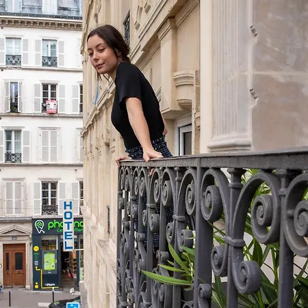 Les Matins De Paris & Spa-2