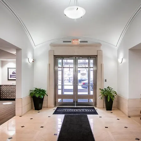 Penn Quarter Studio W Gym Dm Wd Nr Metro Wdc-577-3