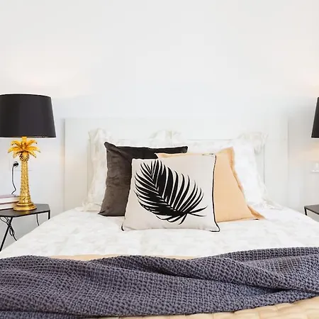 Palm Suite-2