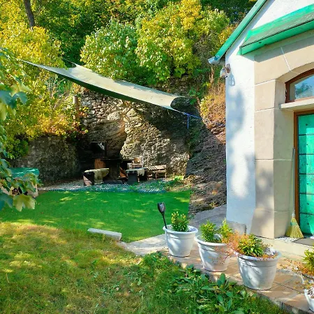 Paracelsus House-3