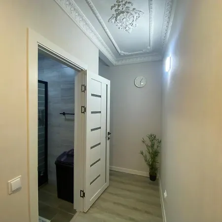 Central City 1 Bedroom-2