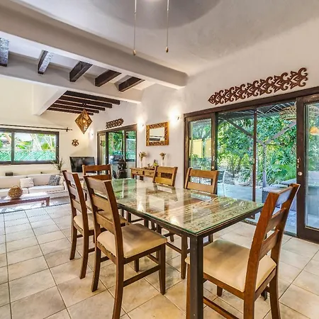 Beautiful House In Playacar 4 Bedrooms With Ac-3
