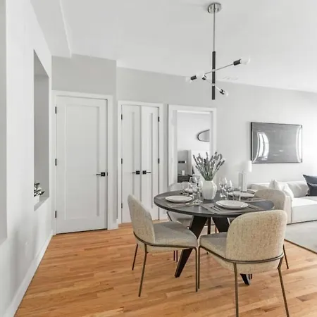 Top Notch 2Br Suite Minutes To Central Park-2