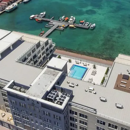 Luxurious Ocean Front Condo With Sunset Views 2 Bed-2 Bath-2