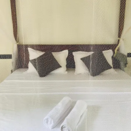 Pearl Gardens Midigama-3