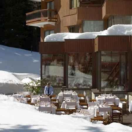 Residence Le Domaine Du Jardin Alpin - Courchevel 1850-2