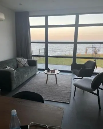 Enkhuizer Strand Chalet Meeresrauschen Erste Reihe mit Zaun Haus Nr 249-3