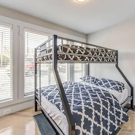 Nashville'S Broadway: Your Spacious Home-2