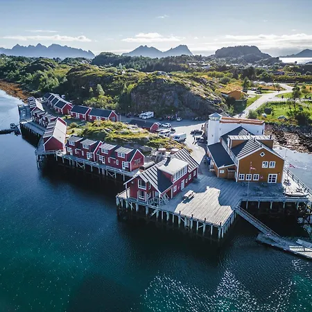 Nyvagar Rorbuhotell - By Classic Norway Hotels-3