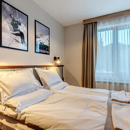 Mountain Lake Hotel-3