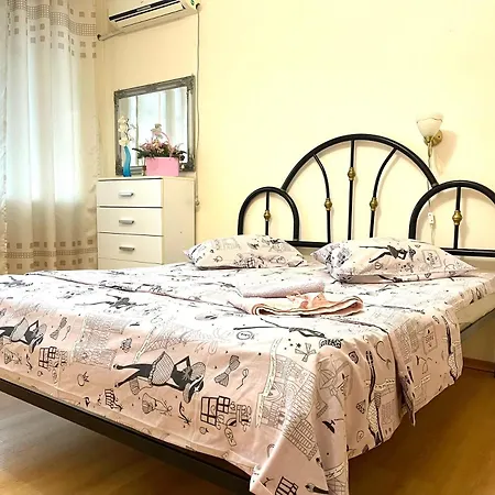 Яворницького 79 2 Кв Тепло-3