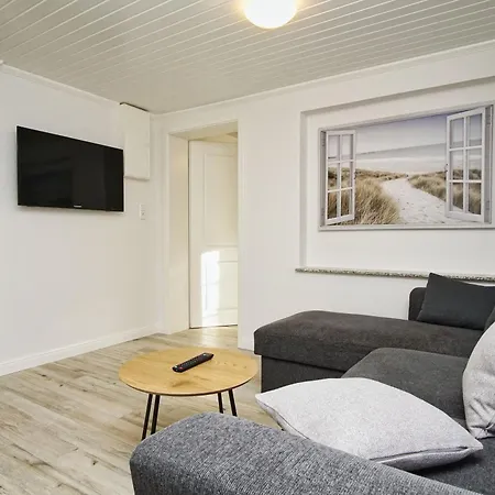 strandnahes und gemütliches Ferienhaus am Waldrand - Ferienhaus Waldidyll-3
