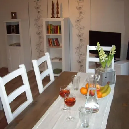 Apartment Florentine-2