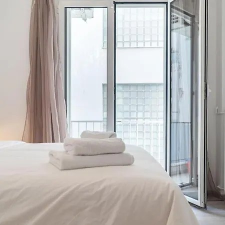 Syntagma Square, 60Sqm Platinum Suite-2