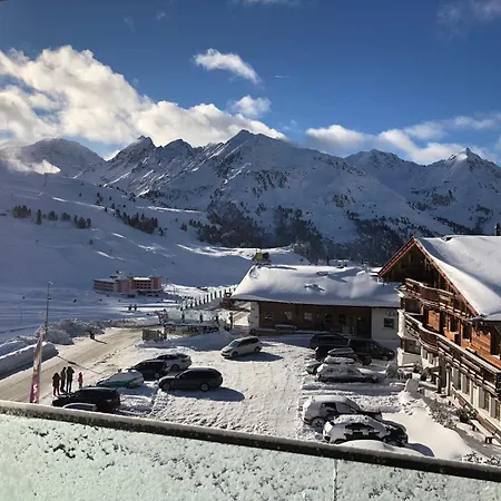 Kuehtai Alpensuites-2