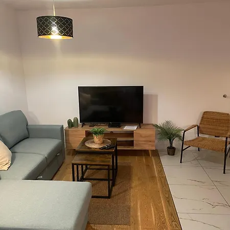 Pm Residence Korfantego 8-3