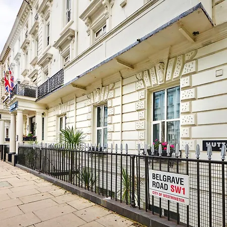 Huttons Hotel, Victoria London-2