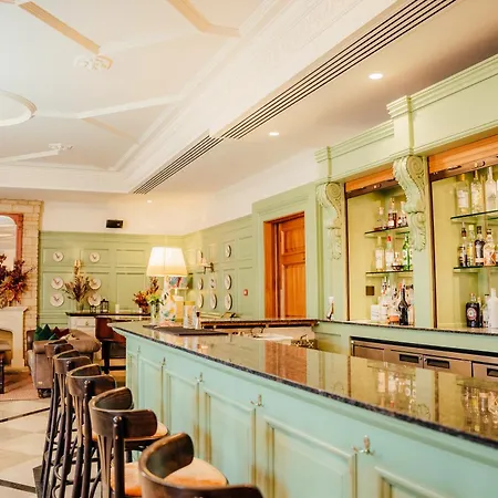 Pennyhill Park Hotel And Spa-2