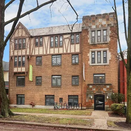 Trendy Studio Apartment In Chicago - Kenwood 103 & 303 Rep-2