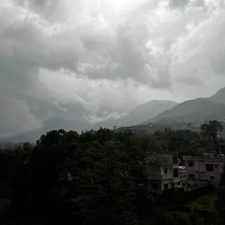 Beautiful 1 BHK in Dehradun-3