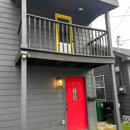 Quaint 1 Bd Close To Downtown-2