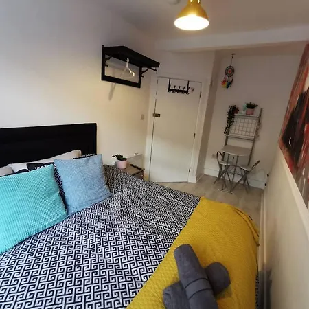 Unique Lfc Themed House-3