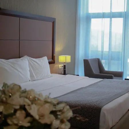 Hotel Blanca Resort & Spa-3