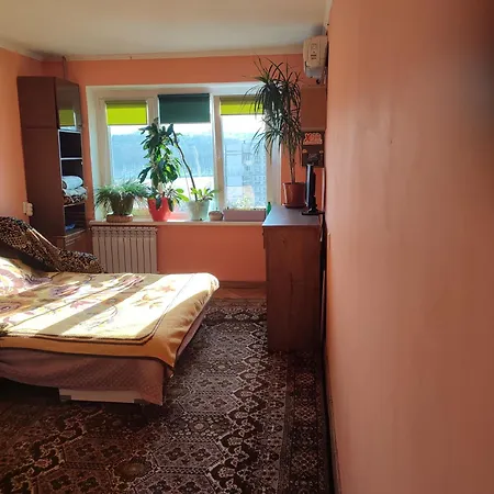 One Room In Apartment In The Park Center Area Of Chisinau-2