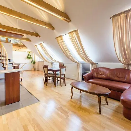 Central Apartments 3 X Free Parking X Self Check-In-3