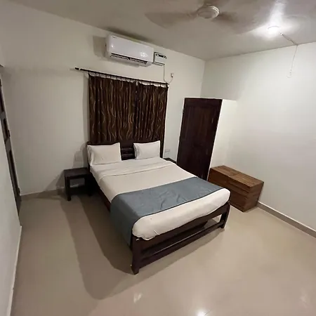 Baga Beach Sunset And Spa-2