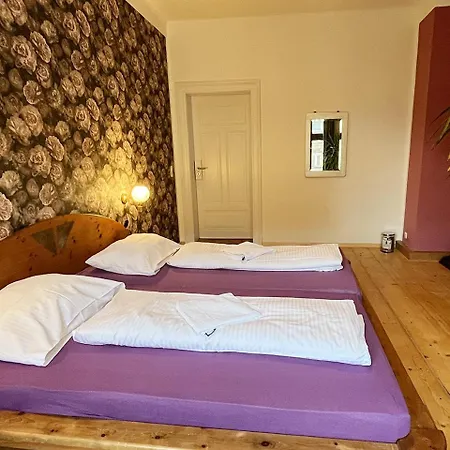 Homeplanet Hostel-2