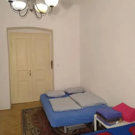 Authentic, Traditional Airbnb In Central Prague !-2