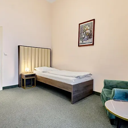 Hotel Maxim-2