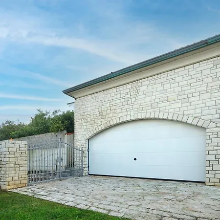 Villa Sarah-2