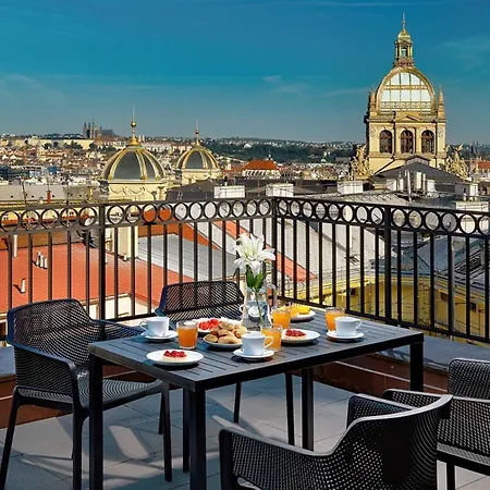 Downtown Suites Rubesova-3