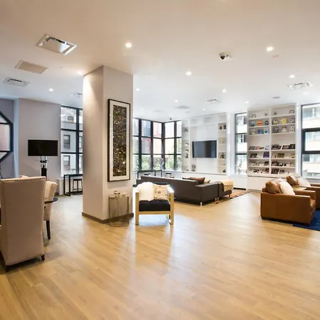1Br Nr Times Sq W Indoor Rooftop Gym Nyc-141-3